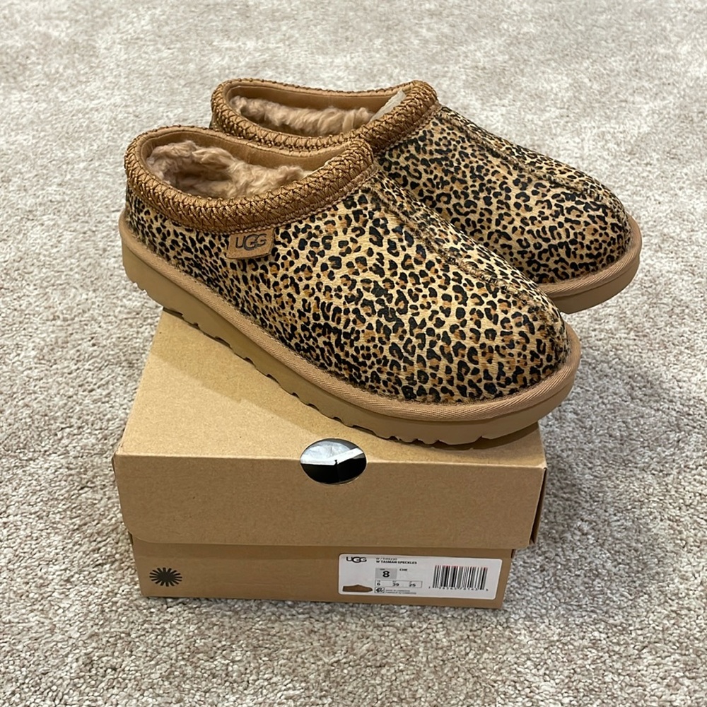 Ugg